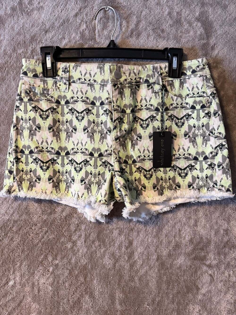 Whitney Eve Geometric Print Frayed Hem Shorts Size S